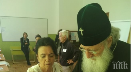 патриарх неофит гласува училище графа