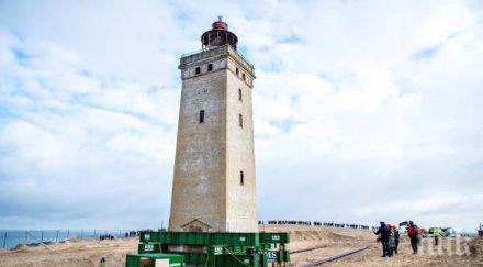 преместиха 120 годишен морски фар заради ерозия
