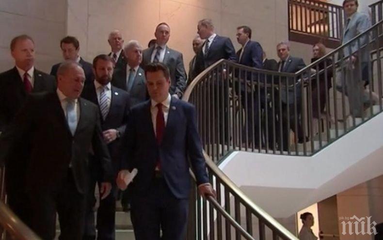 Републиканци щурмуваха залата за изслушвания във връзка с импийчмънта на Доналд Тръмп