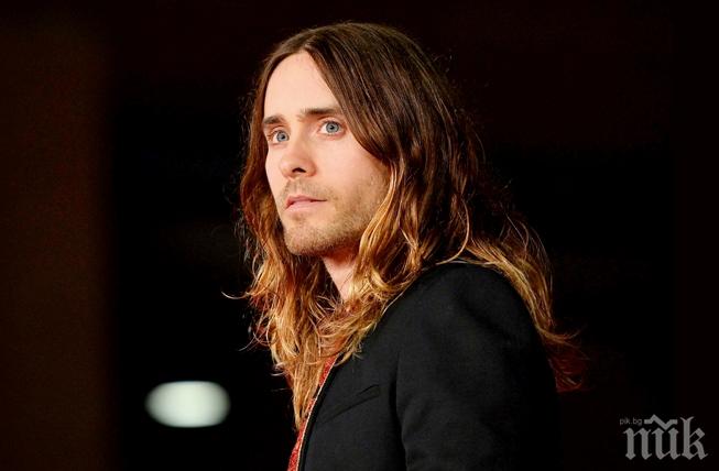 Джаред Лето дари пари за лечение на деца, ранени в катастрофа