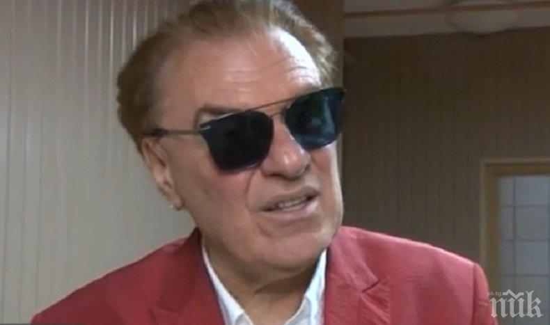 ЕКСКЛУЗИВНО: Васил Найденов проговори за катастрофата - половината кола на певеца била смазана