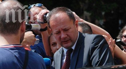 михаил миков важно отворят малки кпп границите