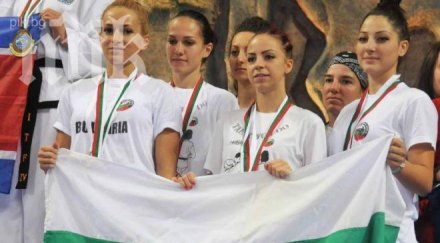 българия спечели медала световното таекуон