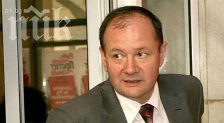 михаил миков фидосова депозирала оставка парламента