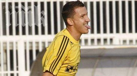 ботев обърна левски дербито първия кръг група