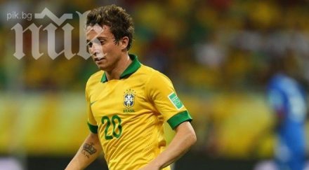 бразилски национал подписва години арсенал