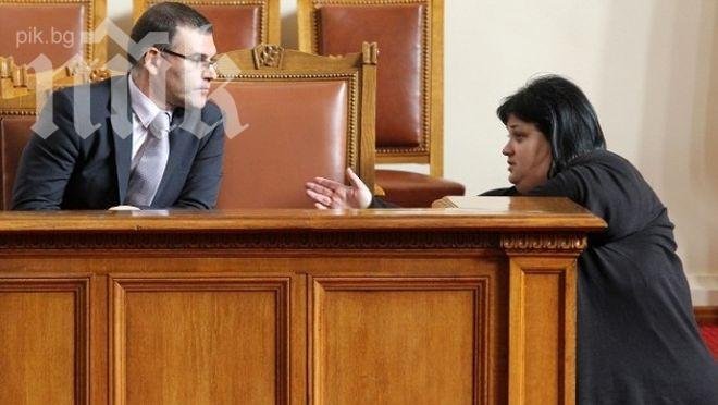 Бойко Борисов прикрил страховит скандал между Дянков и Фидосова