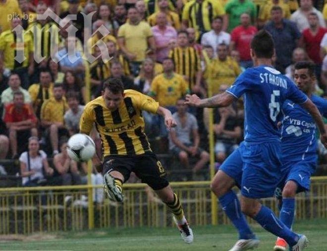 Емисар на турски тим хареса двама от Ботев (Пловдив)