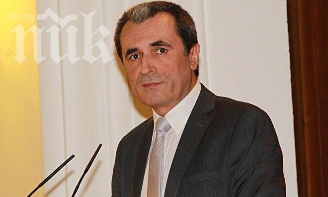 Орешарски изрази съболезнования към близките на проф. Александър Лилов