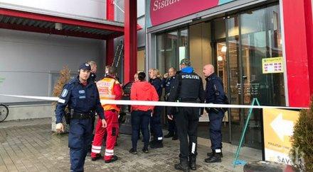 австралия ученичка рани учителката нож