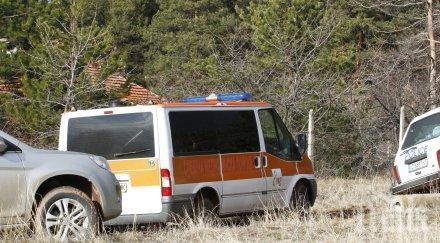 Тийнейджърка се обърна с колата си в канавка край Пловдив