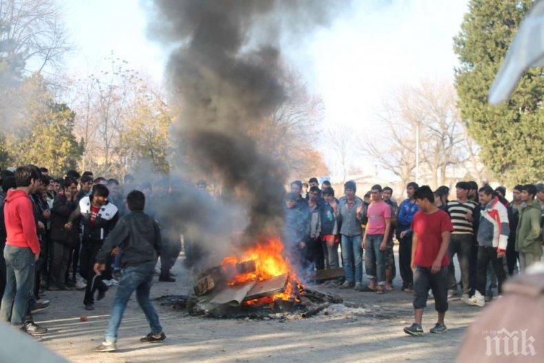 Потвърдиха присъдите на мигрантите хулигани за бунта в Харманли