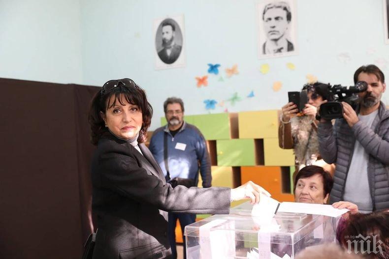 Диана Иванова: Гласувах за демократичното бъдеще на Русе 