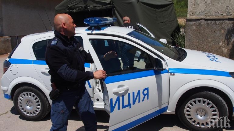 Тийнейджър на 16 години заби юмрук в лицето на полицай