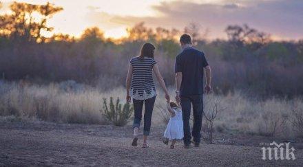 данни българките раждат първото дете