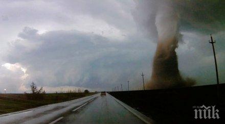 торнадо унищожи фабрика зехтин