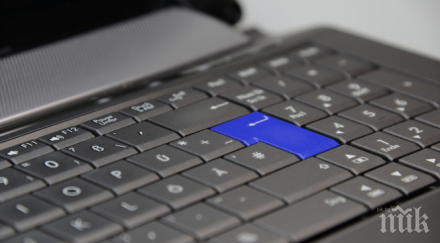 задържаха крадец лаптоп