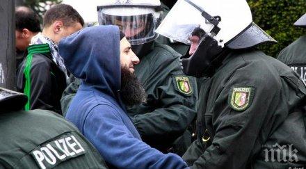 обвиниха чешки имам тероризъм