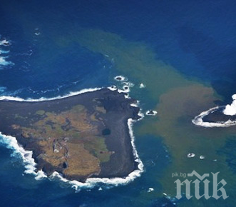 Изригнал вулкан създаде нов остров на Тонга
