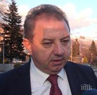 Шефът на антикорупционната комисия на парламента: Няма постъпило предложение Цацаров да оглави КПКОНПИ