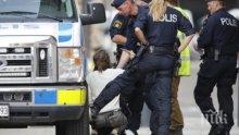 КРЪВ В ШВЕЦИЯ: Взрив и стрелба на оживен площад, има жертва и ранени