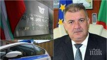 ИЗВЪНРЕДНО: Запалиха колата на шефа на Агенция "Митници"