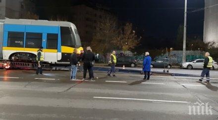 пристигна първият новите трамваи линия