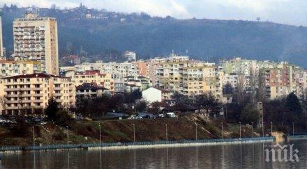 майката хвърли бебето реката кърджали отново бременна