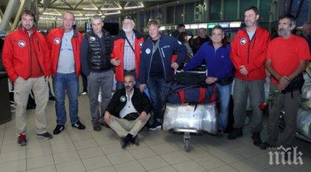 антарктиците излитат полет 521