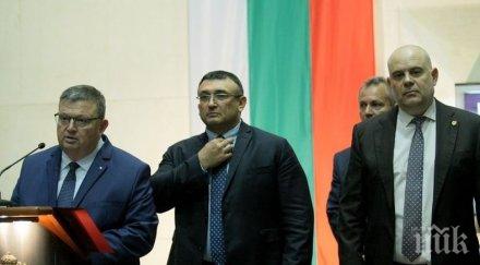 цацаров гешев маринов срещат протестиращи недоволни работата мвр