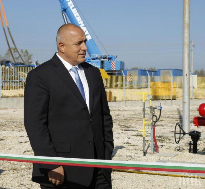 Премиерът Борисов инспектира газовата връзка между Гърция и България
