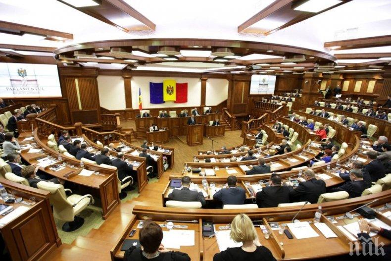 Президентската партия води на изборите в Молдова