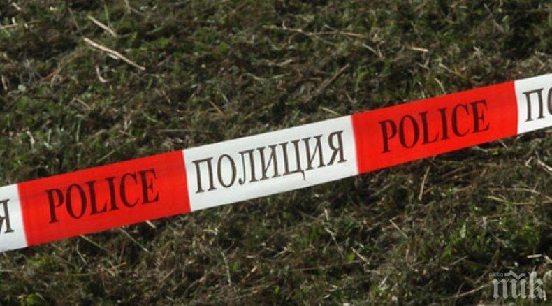 МЪЛНИЯ В ПИК: Полицията отцепи района около джамията в София, няма бомба (ОБНОВЕНА)