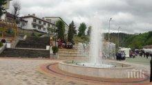 Камион се заби в новата сцена в Баните и я разруши