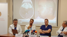 Хирурзи отстраниха 1 кг тумор от мозъка на пациент (СНИМКИ)