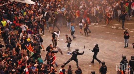 размирици десетки протест централната гара барселона