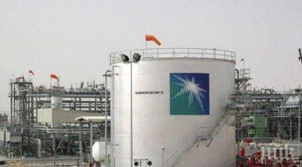 акции сауди арамко продават фондовата борса рияд