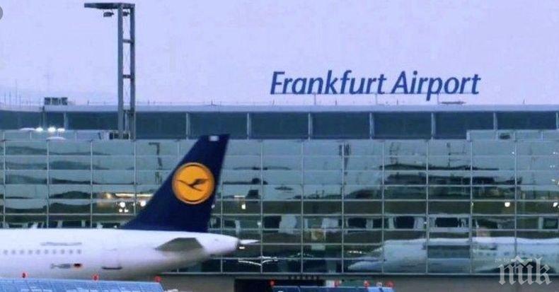 Два самолета се сблъскаха на летището във Франкфурт. Няма пострадали