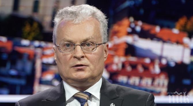 Президентът на Литва помилва руски шпиони