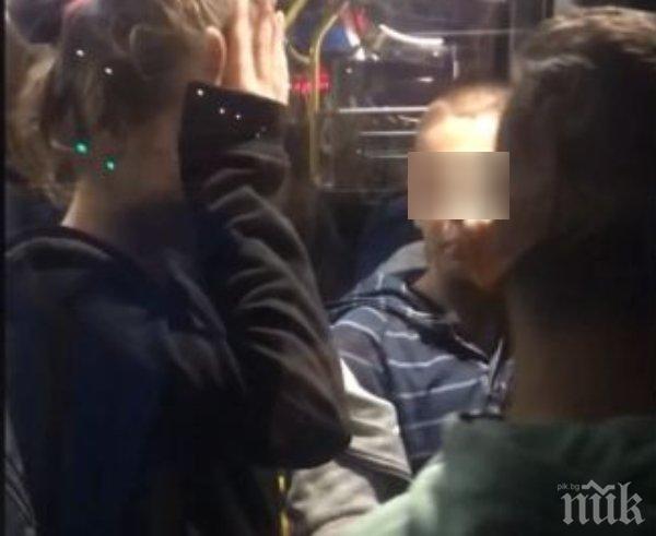Деца безчинстват във варненски автобус, пътниците мълчат