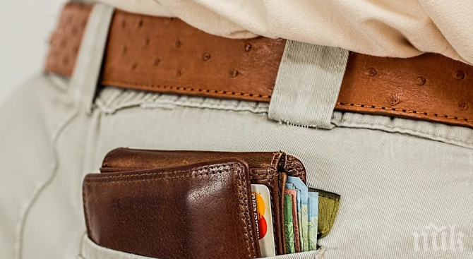 В Разград средната заплата мина 1100 лева