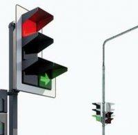 Руснаци предлагат квадратни светофари

 