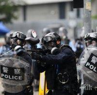 Властите в Китай смениха шефа на полицията в Хонконг