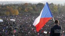 250 000 се включиха в протест срещу президента на Чехия в Прага