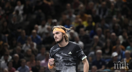 огромен триумф стефанос циципас