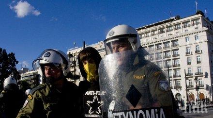 масови арести безредици атина