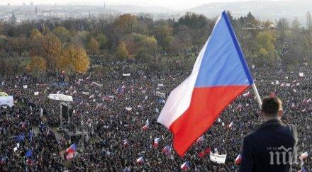 250 000 включиха протест президента чехия прага