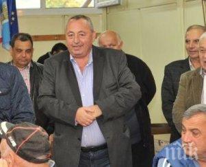 шефове летище пловдив връщат надвзети пари заплати