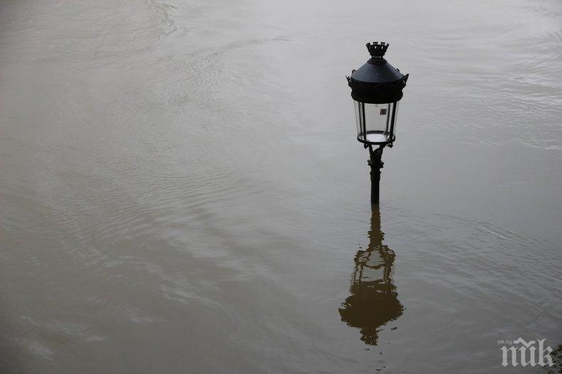 Великобритания бори наводнения с бобри