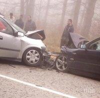 Катастрофа запуши важна входна артерия на Пловдив, двама са в болница